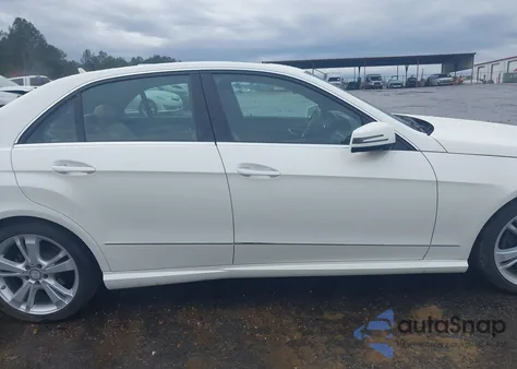 2013 Mercedes-Benz E 350 из США, поврежденный, VIN WDDHF5KB9DA770975